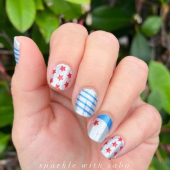 Color Street Nail Strips 🌟Free For All🌟 - Picture 3 of 6